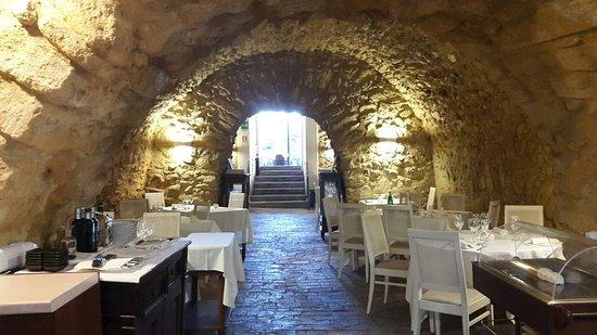 Incipit Restaurant